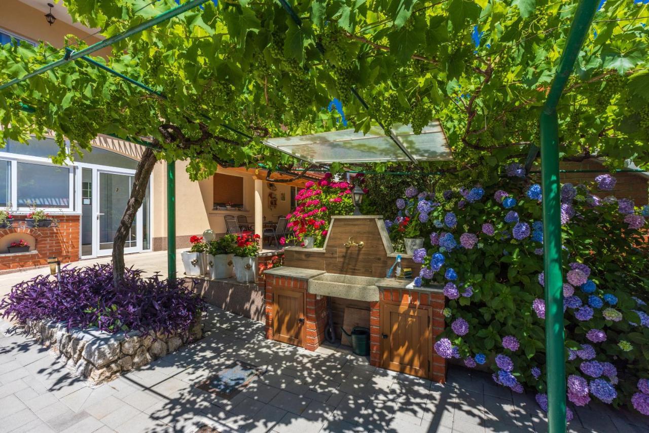 Apartments Branka Mošćenička Draga Εξωτερικό φωτογραφία