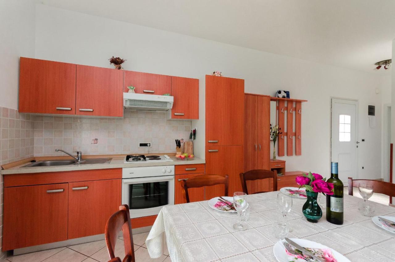 Apartments Branka Mošćenička Draga Εξωτερικό φωτογραφία