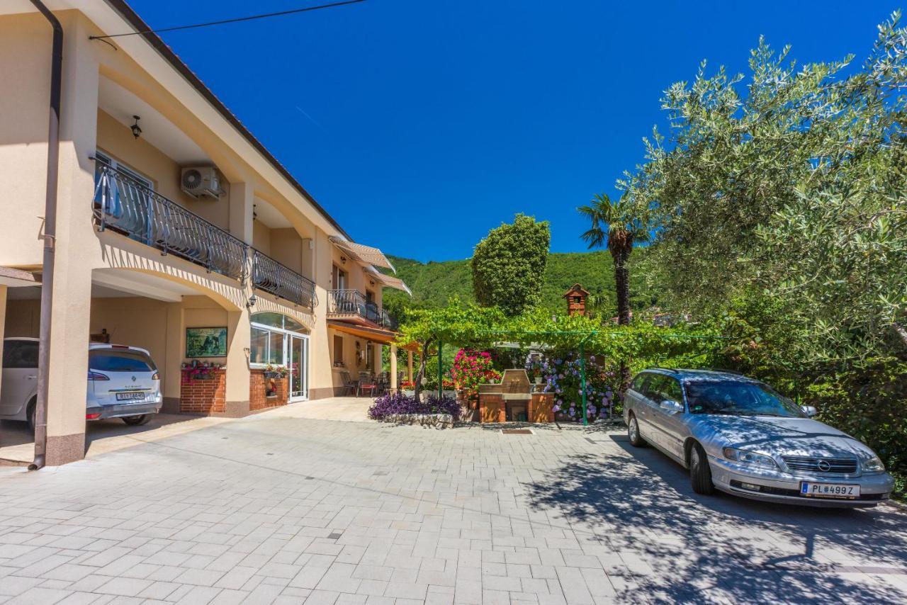 Apartments Branka Mošćenička Draga Εξωτερικό φωτογραφία